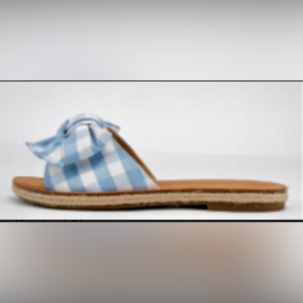 Blue gingham slides with a matching bow on top size 7.5 Brand Soda